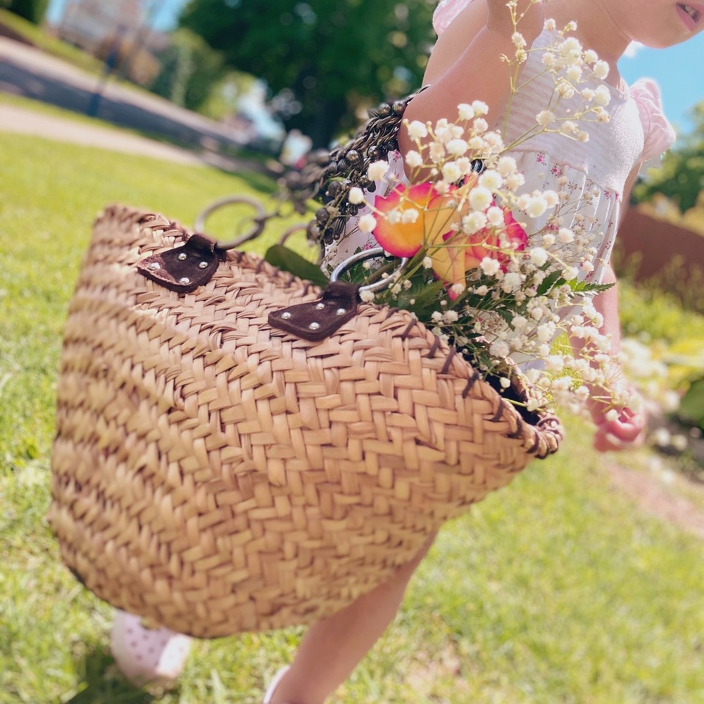 Super cute Dolce & Gabbana Straw bag